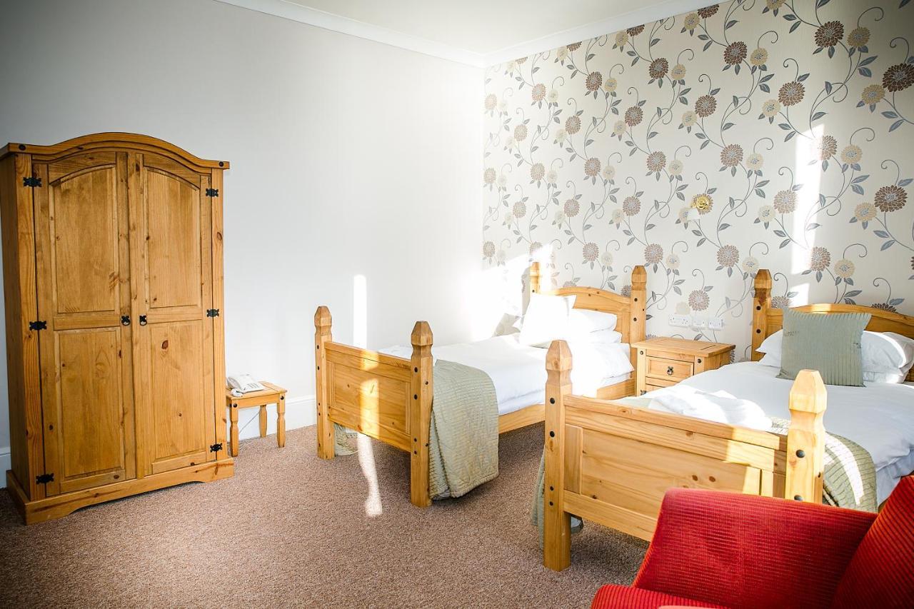 The Cumberland Hotel Eastbourne Bagian luar foto