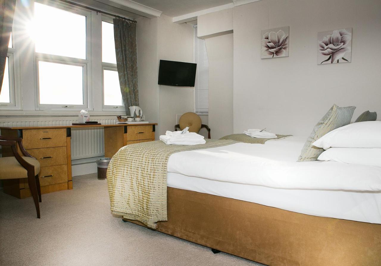 The Cumberland Hotel Eastbourne Bagian luar foto